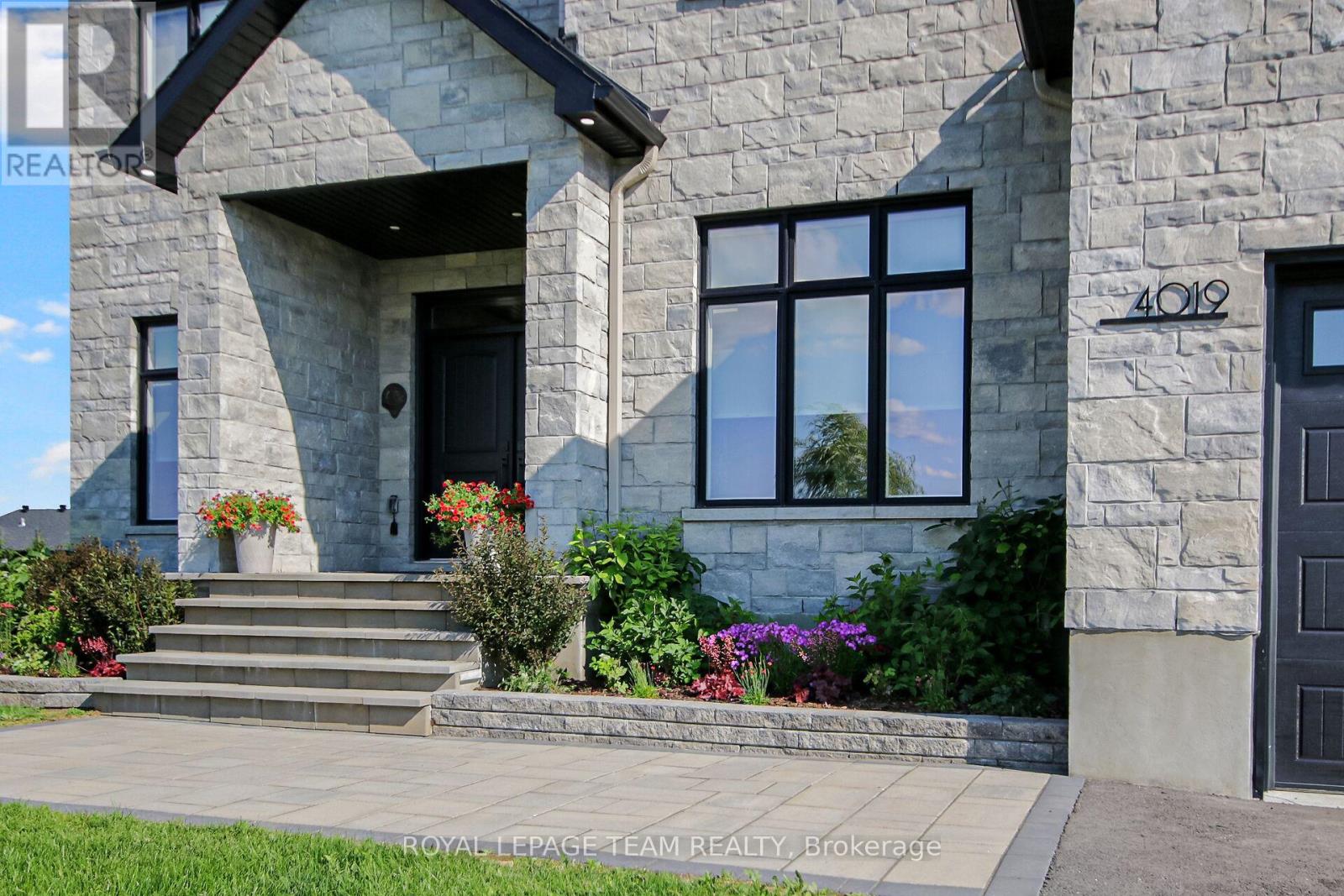 Property at 4019 PERENNIAL WAY image 2