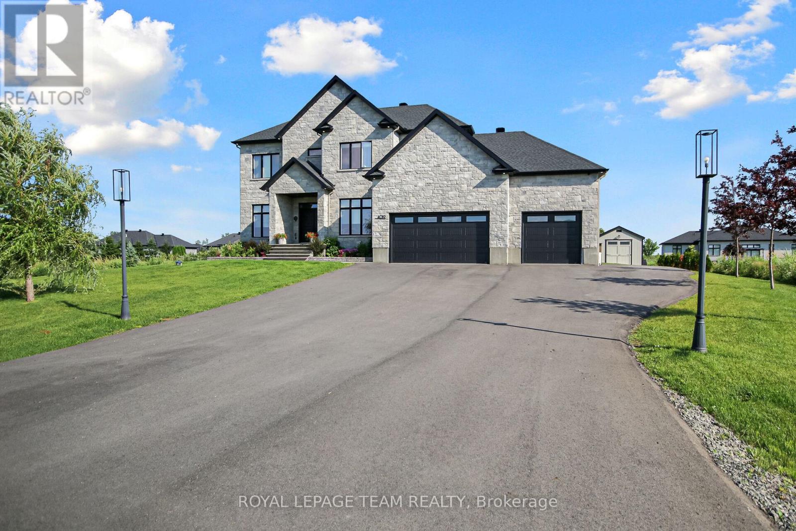 Property at 4019 PERENNIAL WAY image 3