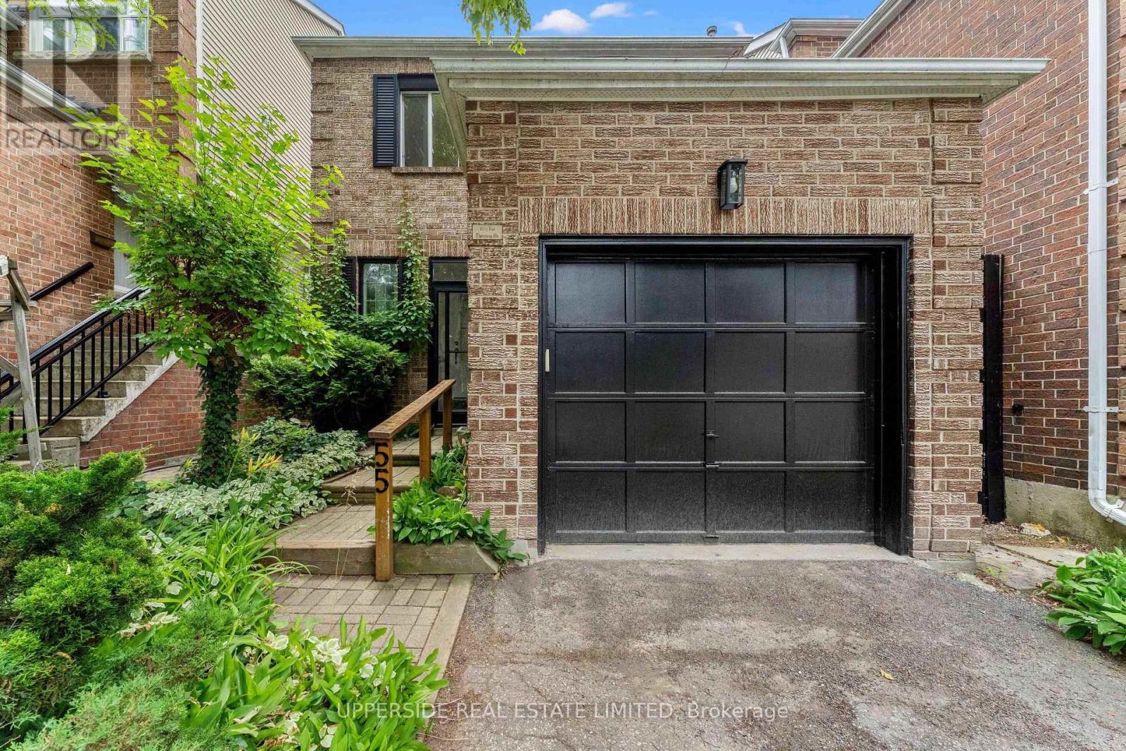 Property at 55 THORNBURY CIRCLE image 1