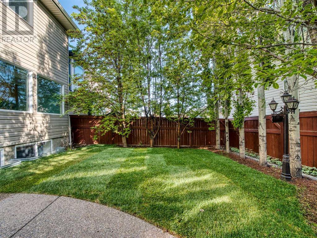 Property at 8 Auburn Bay Lane SE image 4