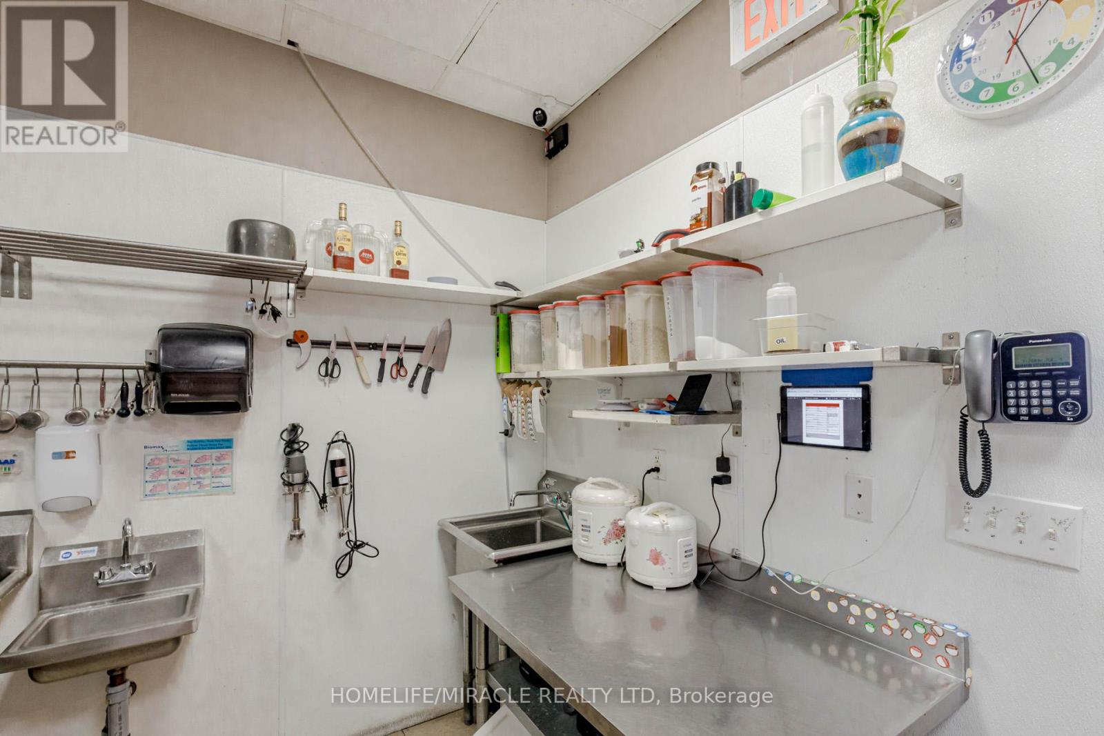 1a - 301 Fruitland Road, Hamilton, Ontario  L8E 5M1 - Photo 45 - X12266103