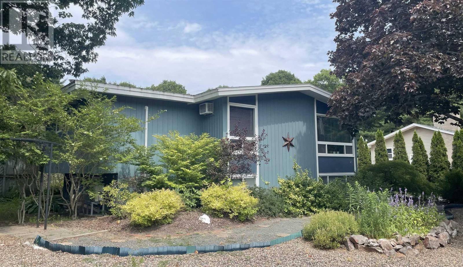 45 Redden Avenue, New Minas, Nova Scotia  B4N 3H8 - Photo 3 - 202516172