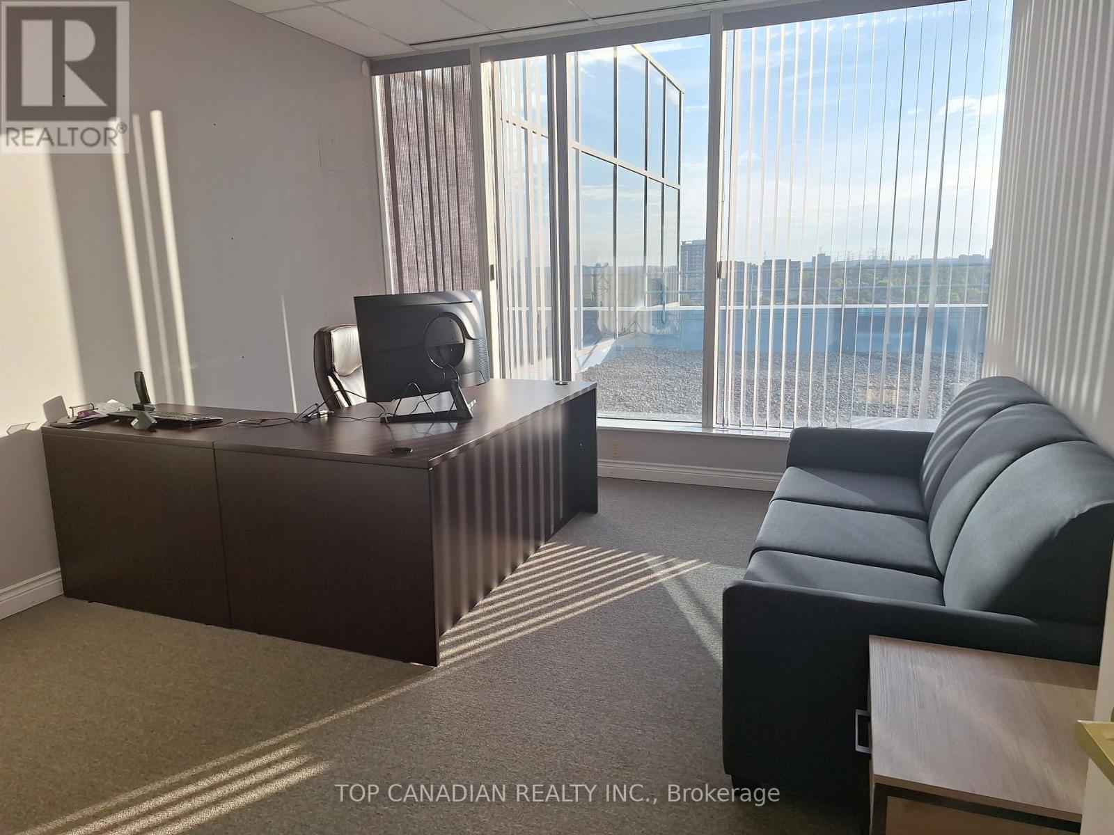 804 - 15 Wertheim Court, Richmond Hill, Ontario  L4B 3H7 - Photo 25 - N12266141