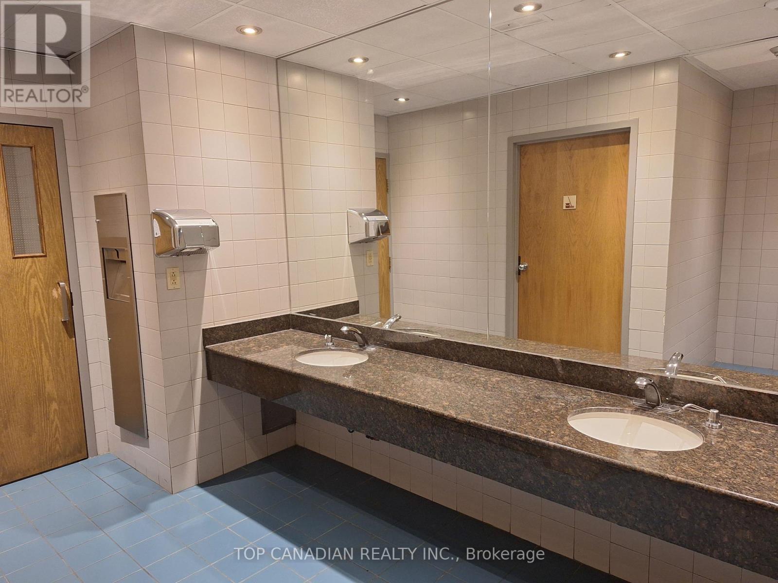 804 - 15 Wertheim Court, Richmond Hill, Ontario  L4B 3H7 - Photo 36 - N12266141