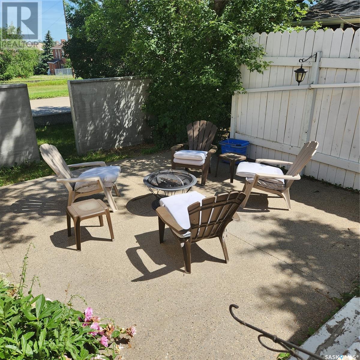 33 Home Street W, Moose Jaw, Saskatchewan  S6H 4X2 - Photo 14 - SK011633