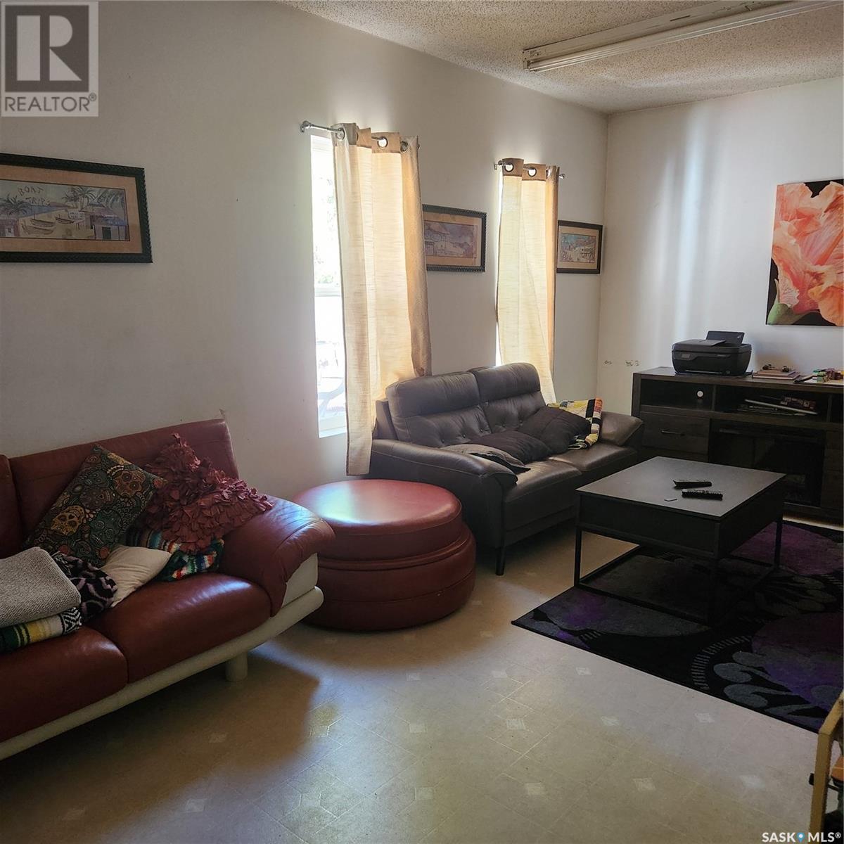 33 Home Street W, Moose Jaw, Saskatchewan  S6H 4X2 - Photo 21 - SK011633