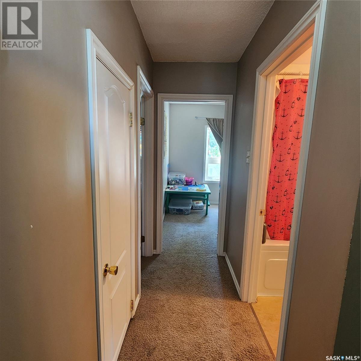 33 Home Street W, Moose Jaw, Saskatchewan  S6H 4X2 - Photo 28 - SK011633