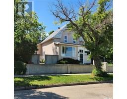 33 Home STREET W Westmount/Elsom