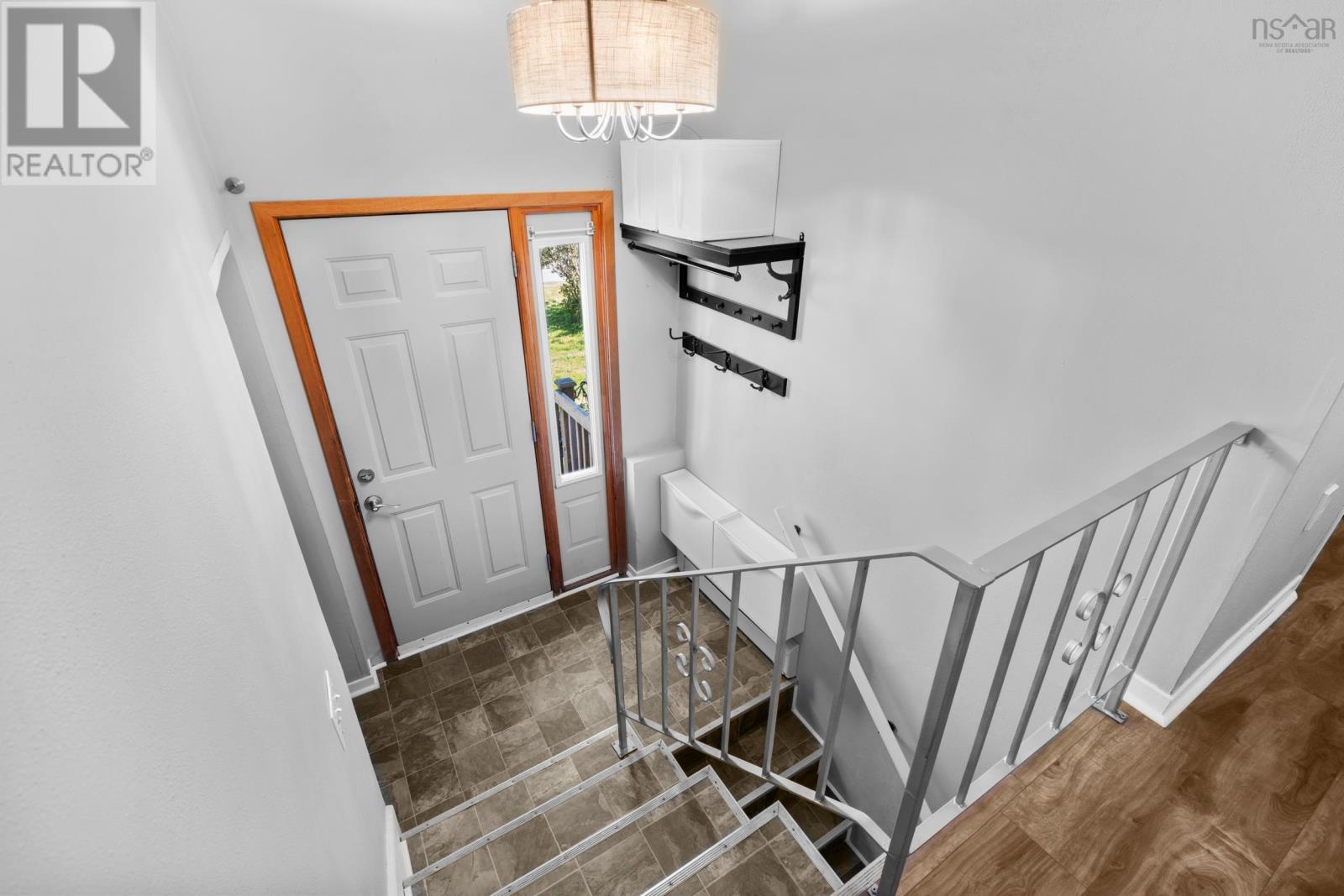 Property at 5 Seawood Avenue image 5