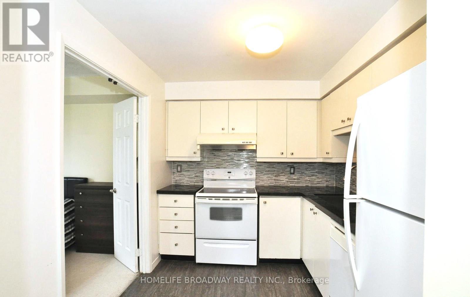 707 - 298 Jarvis Street, Toronto, Ontario  M5B 2M4 - Photo 7 - C12266280