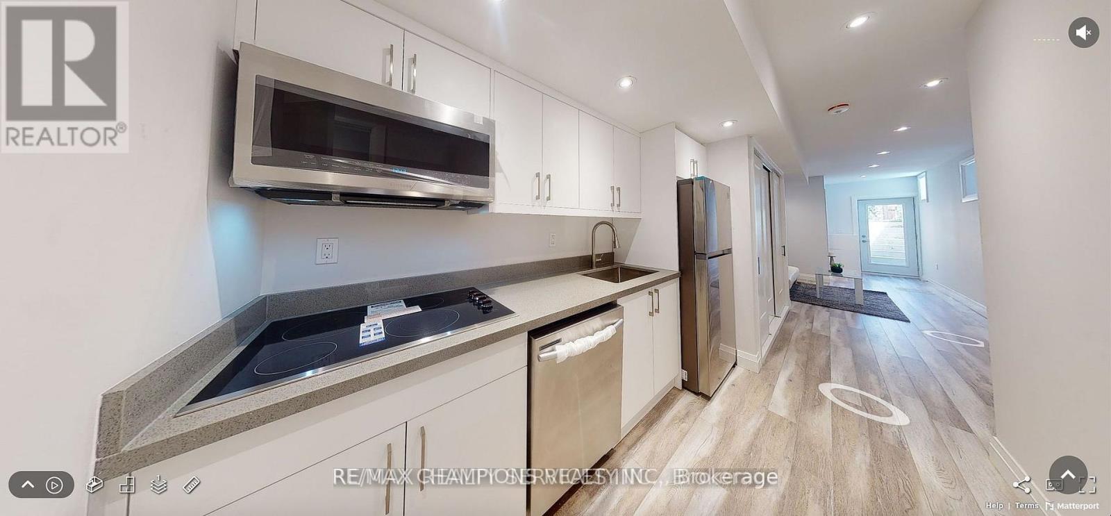 Bsmt - 41 Caroline Avenue, Toronto, Ontario  M4M 2X6 - Photo 8 - E12266294