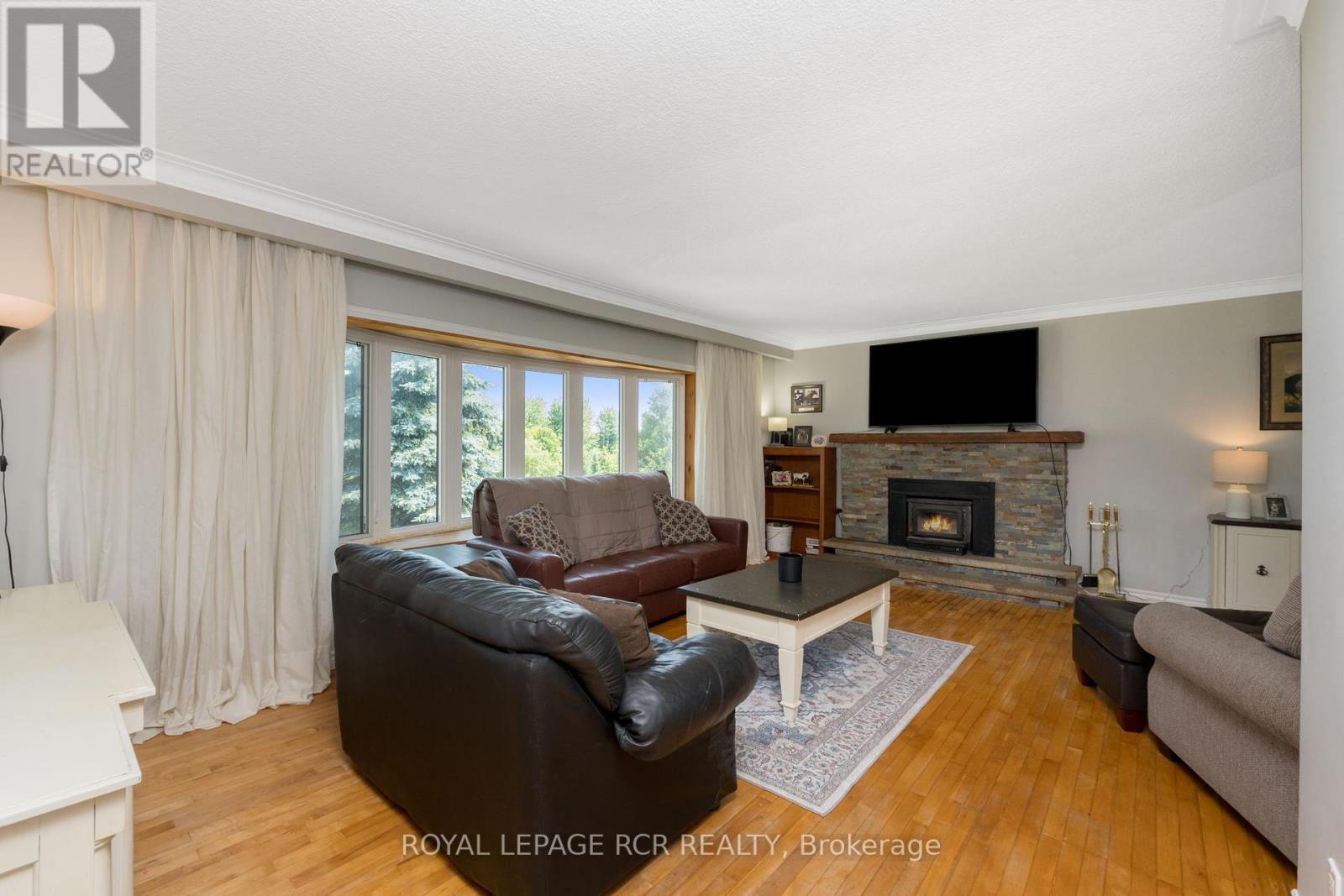 994034 Mono/adjala Townline Road, Mono, Ontario  L9W 6H8 - Photo 13 - X12265424