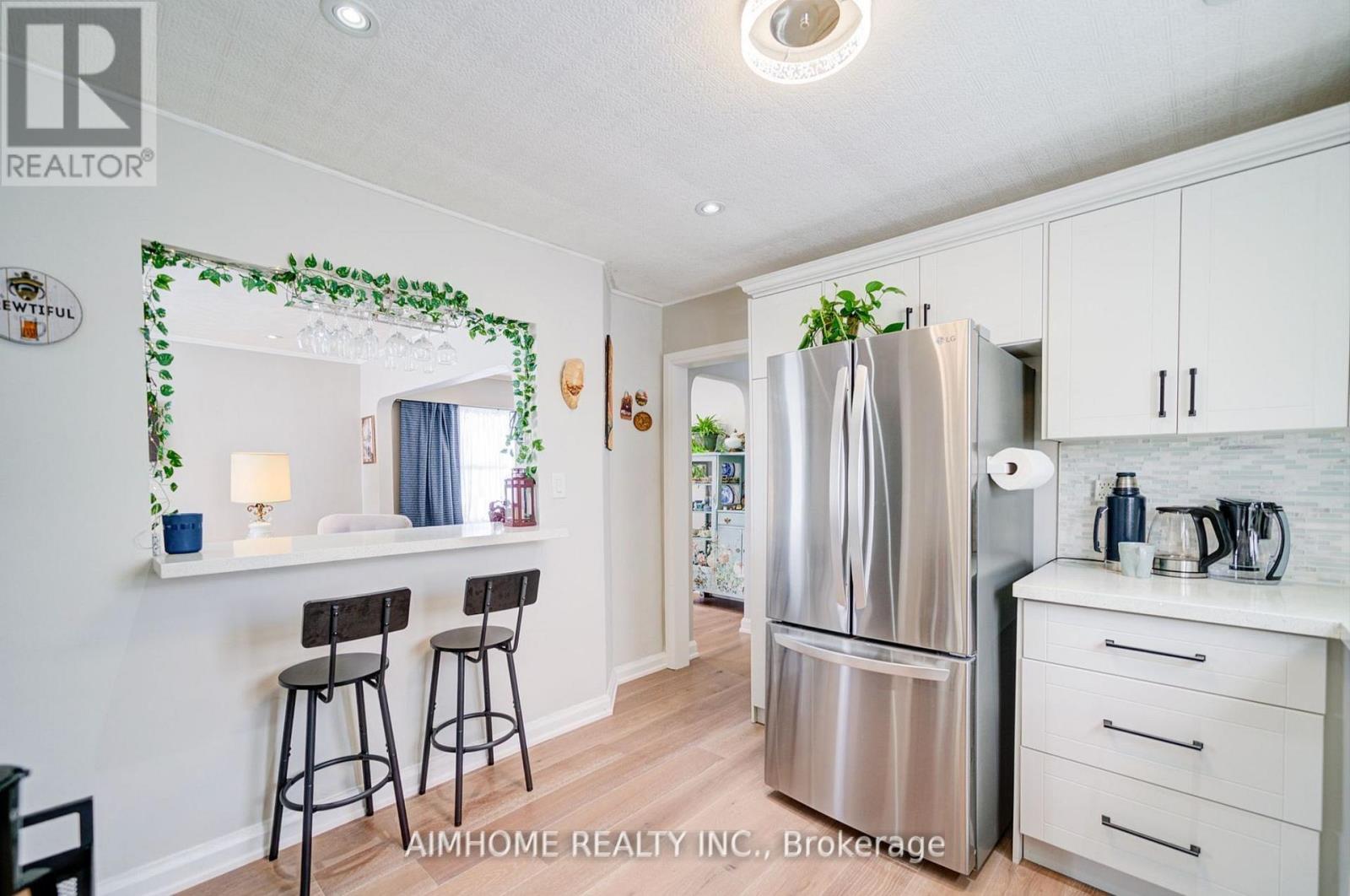 221 St Lawrence Street, Whitby (Downtown Whitby), Ontario  L1N 1G9 - Photo 16 - E12266295