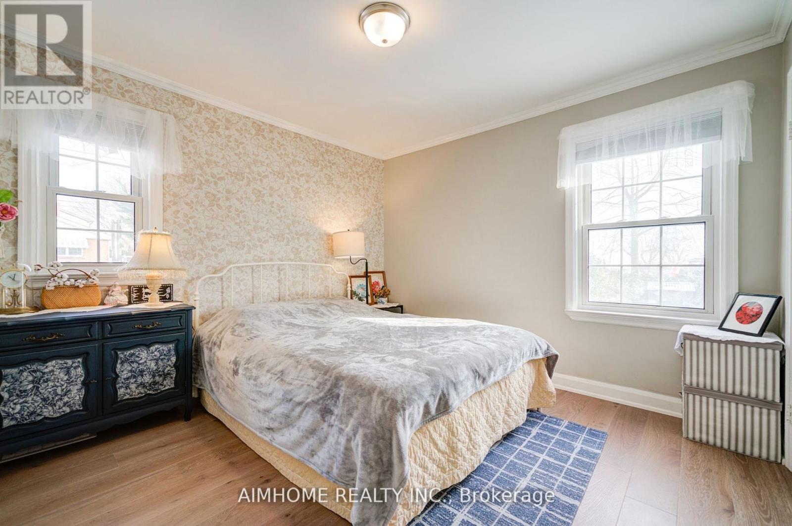 221 St Lawrence Street, Whitby (Downtown Whitby), Ontario  L1N 1G9 - Photo 23 - E12266295