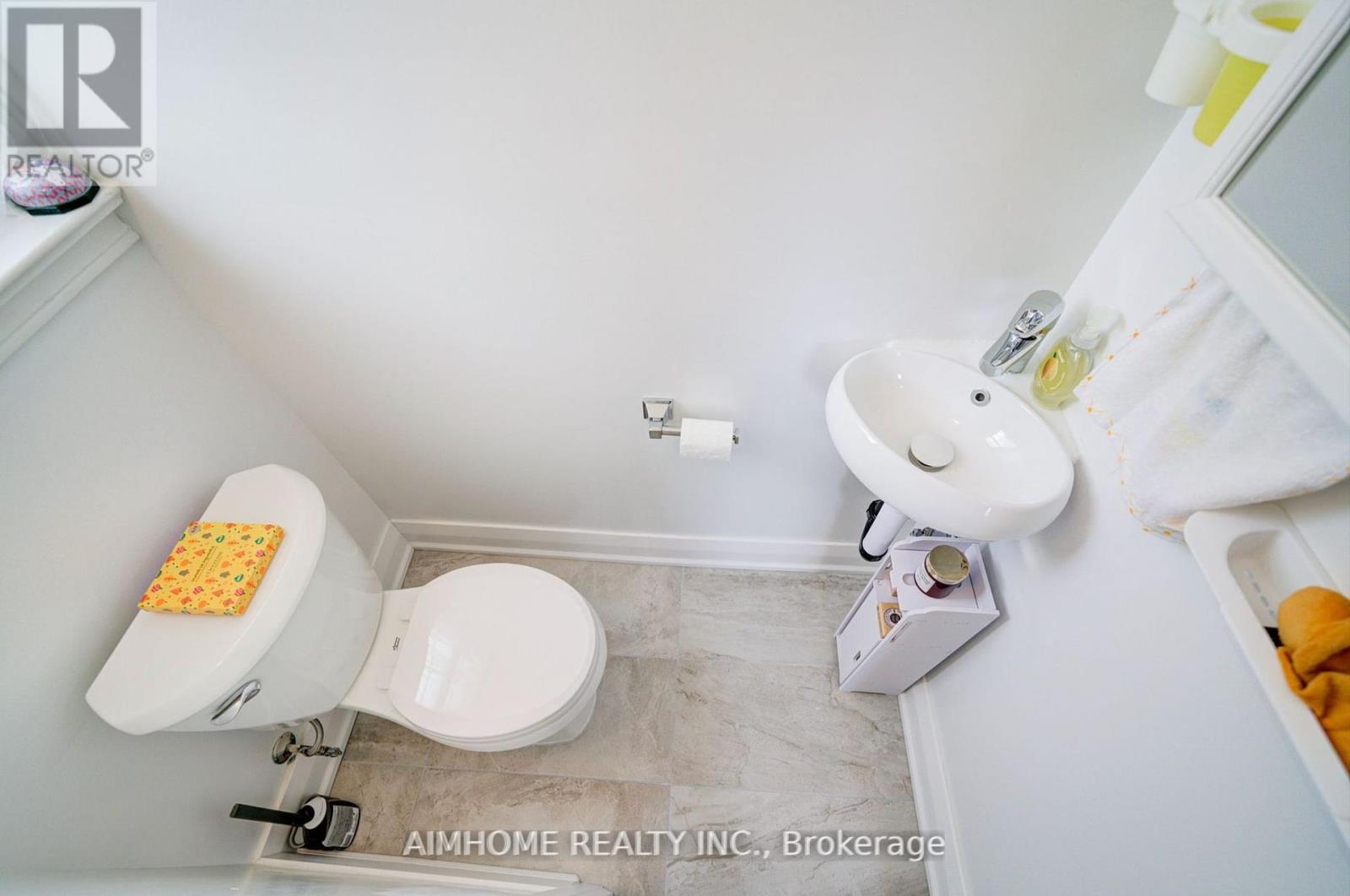 221 St Lawrence Street, Whitby (Downtown Whitby), Ontario  L1N 1G9 - Photo 26 - E12266295