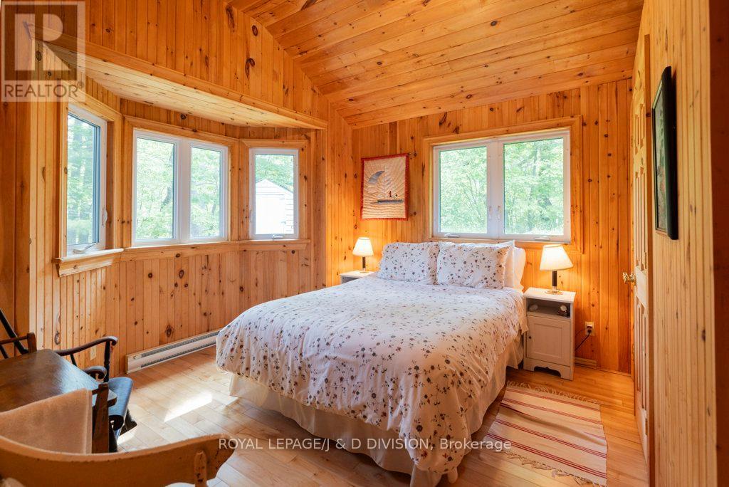 410 Island 10, Douro-Dummer, Ontario  K0L 2H0 - Photo 17 - X12224227