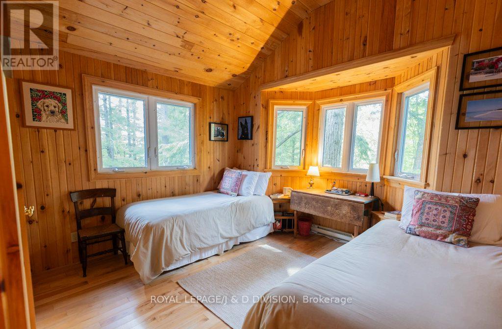 410 Island 10, Douro-Dummer, Ontario  K0L 2H0 - Photo 13 - X12224227