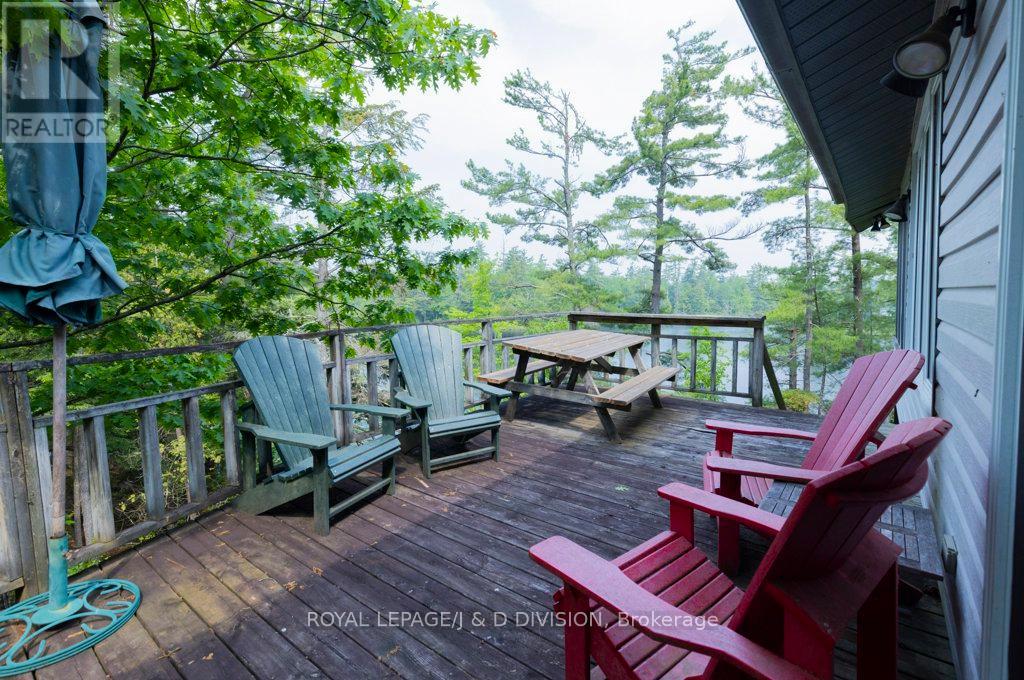 410 Island 10, Douro-Dummer, Ontario  K0L 2H0 - Photo 22 - X12224227