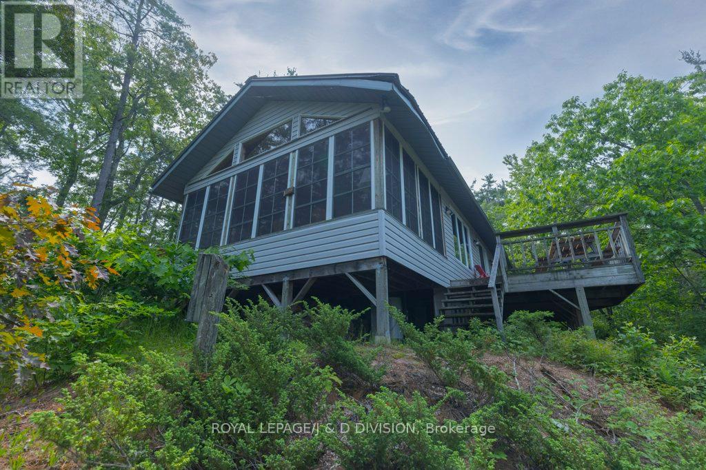 410 Island 10, Douro-Dummer, Ontario  K0L 2H0 - Photo 21 - X12224227