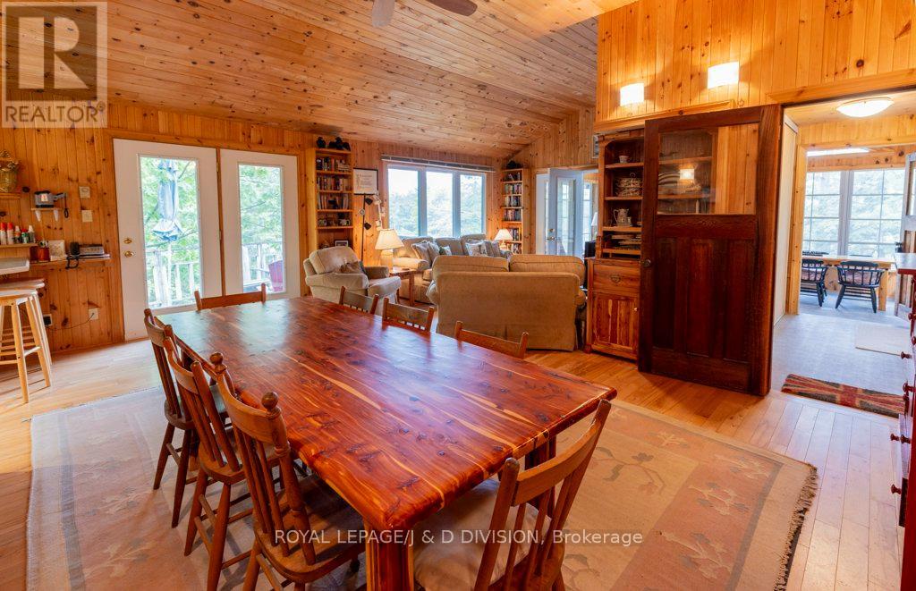 410 Island 10, Douro-Dummer, Ontario  K0L 2H0 - Photo 14 - X12224227