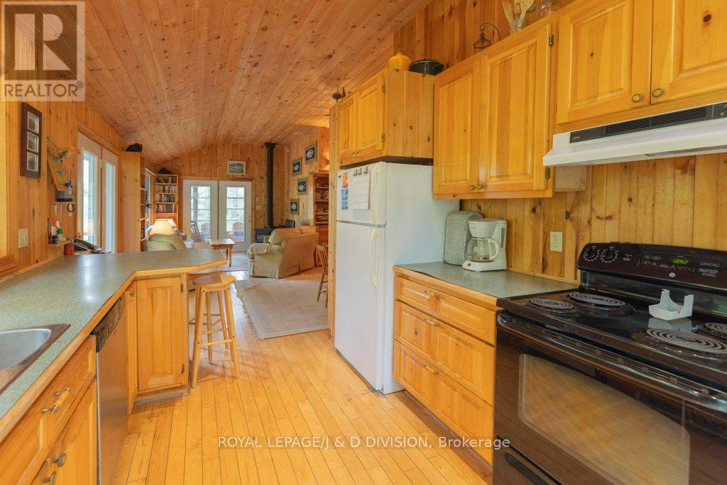 410 Island 10, Douro-Dummer, Ontario  K0L 2H0 - Photo 7 - X12224227