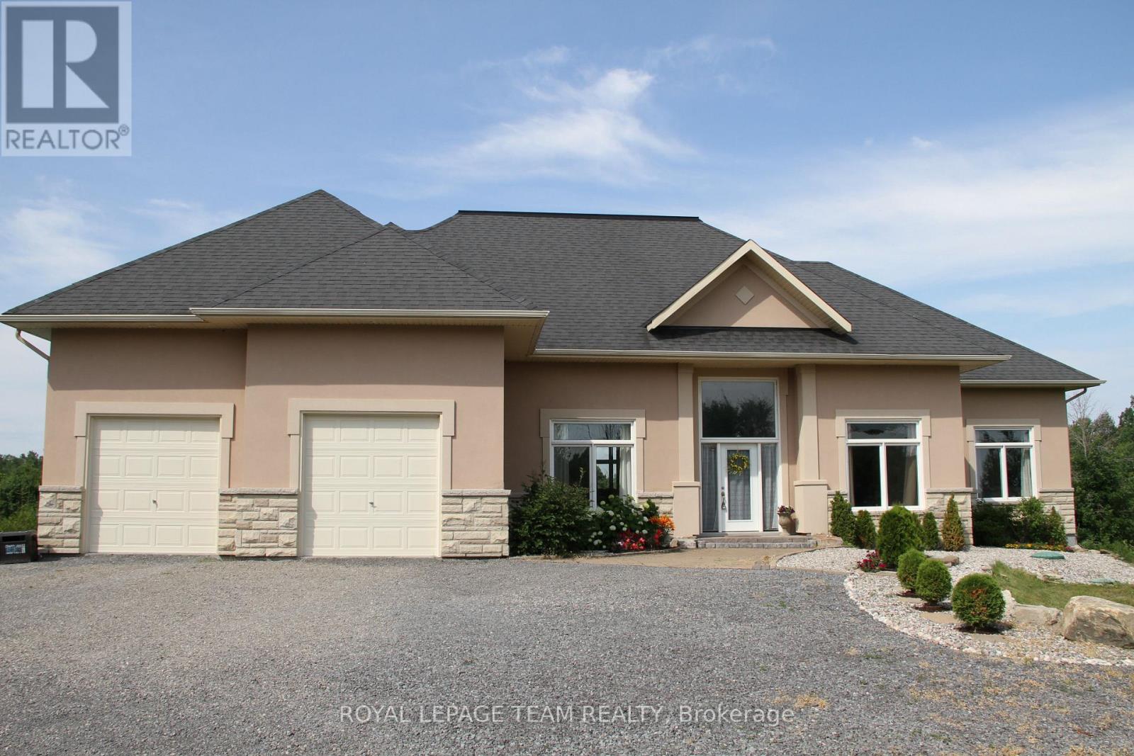 Property at 195 STONEWOOD DRIVE image 3