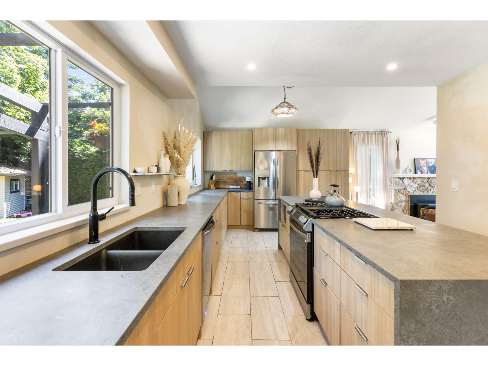 1614 143b Street, Surrey, British Columbia V4A 8M7 - Photo 16 - R3015660