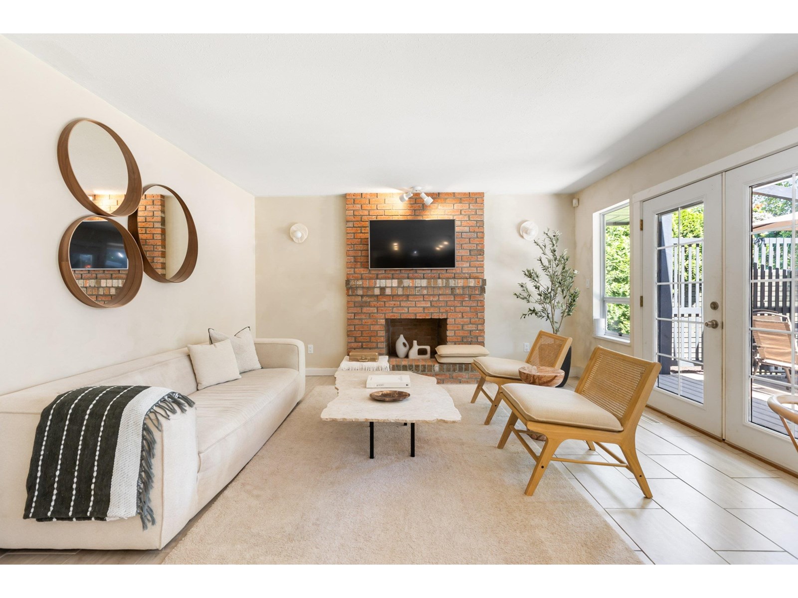 1614 143b Street, Surrey, British Columbia V4A 8M7 - Photo 9 - R3015660