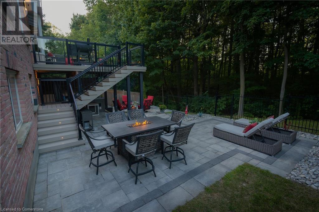 Property at 532 WOODFIELD Court image 3