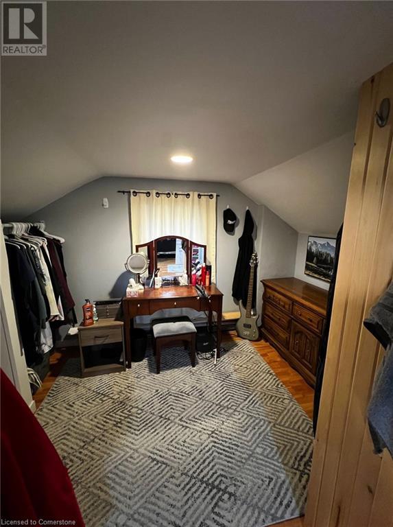 Property at 341 ANTWERP Avenue image 4