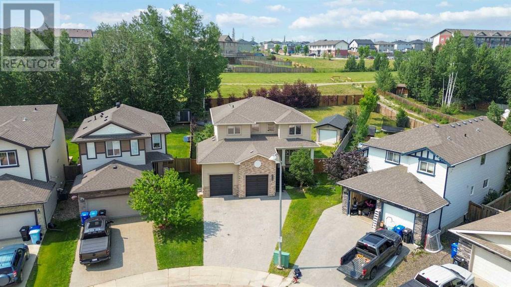 Property at 172 GRAVELSTONE Way image 3