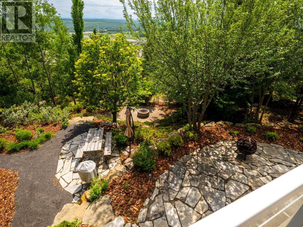 Property at 57 Slopes Point SW image 5