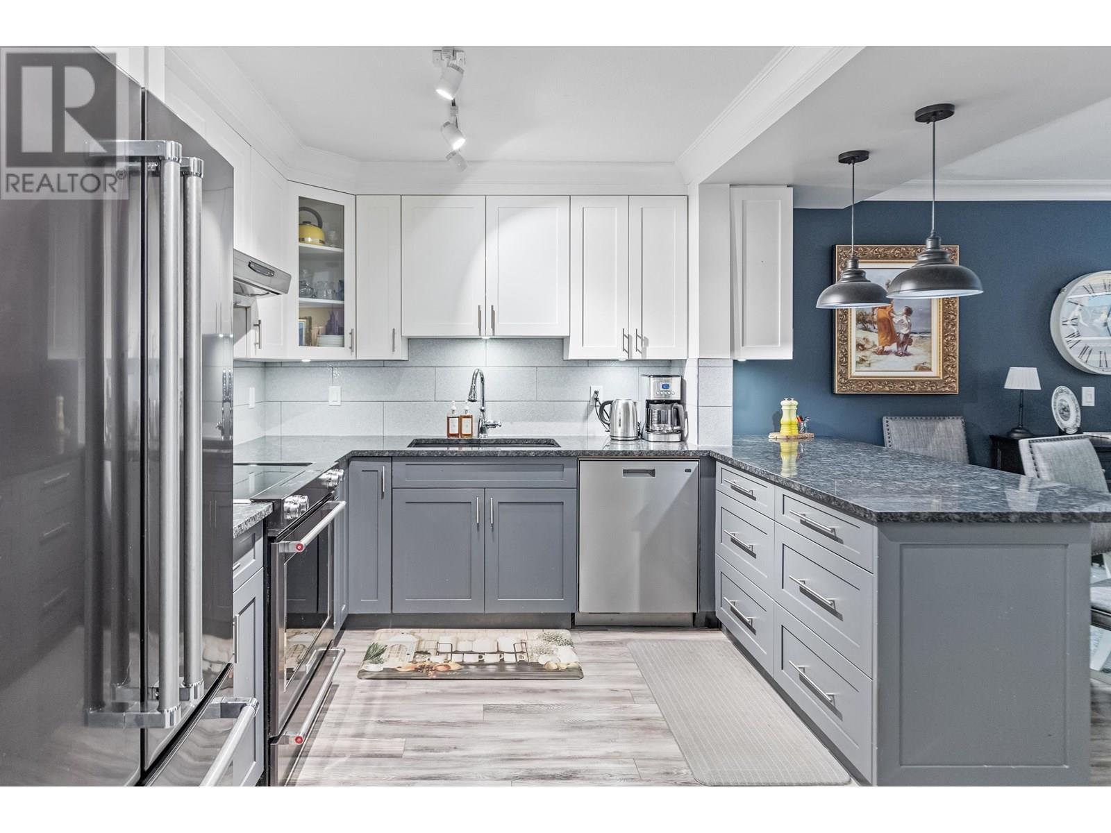 Property at 9 12227 SKILLEN STREET image 5