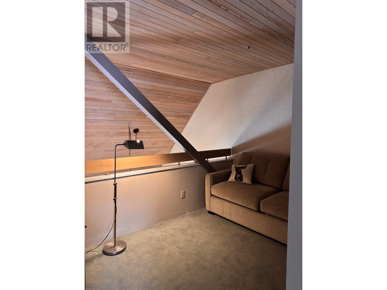 (Wk 25) 901-4293 Mountain Square, Whistler, British Columbia  V8E 1B8 - Photo 4 - R3023478