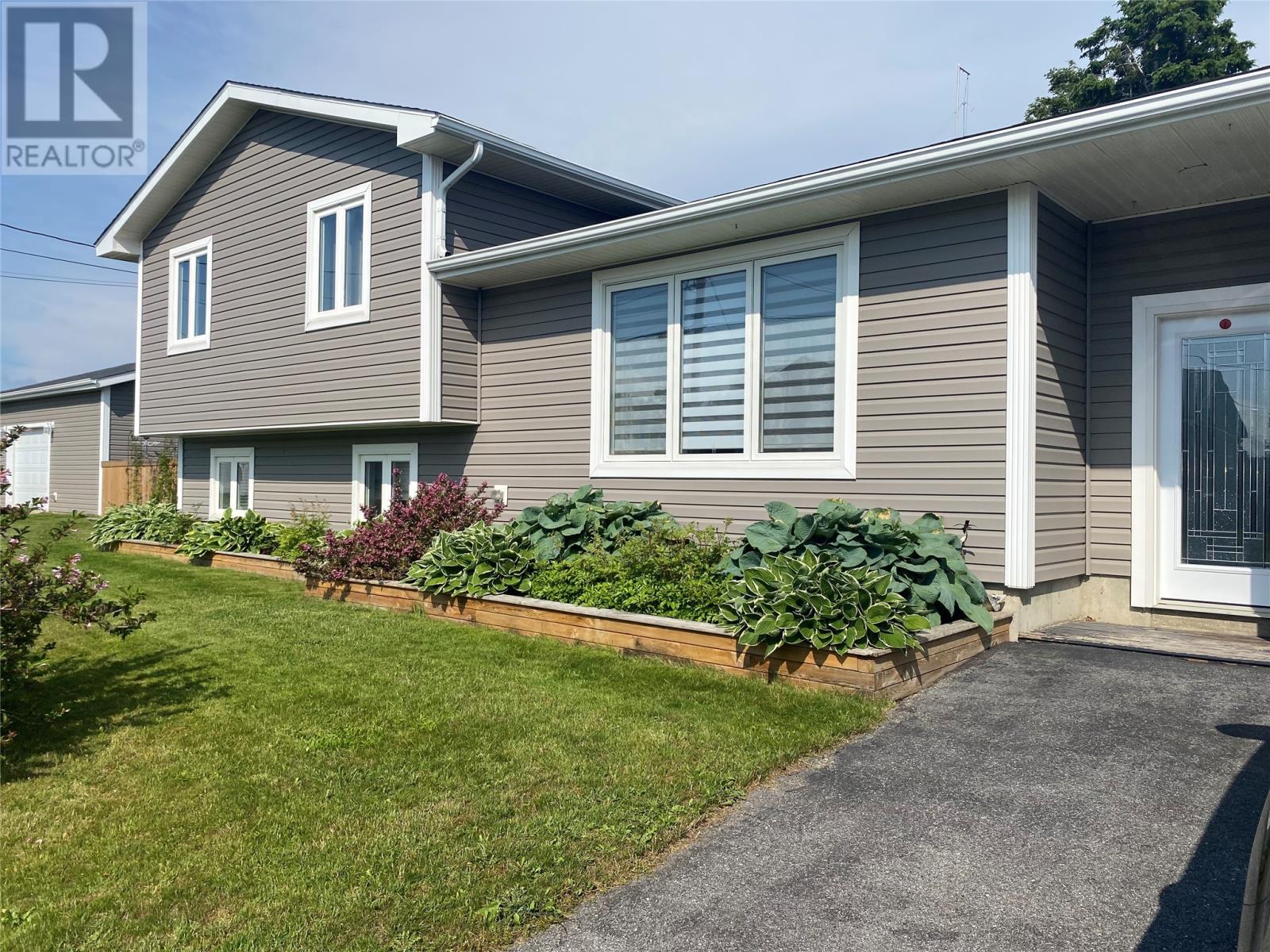 4 James Street, Stephenville, Newfoundland & Labrador  A2N 1Y3 - Photo 2 - 1284036