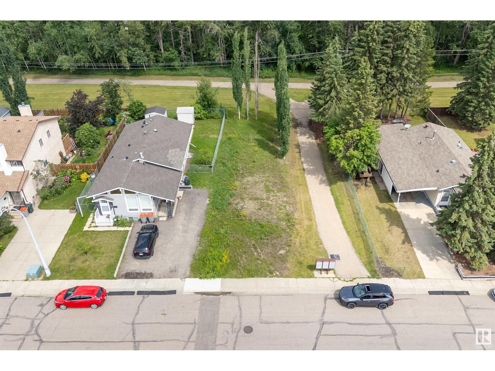 45b Mcnabb Cr, Stony Plain, Alberta  T7Z 1G8 - Photo 3 - E4443343