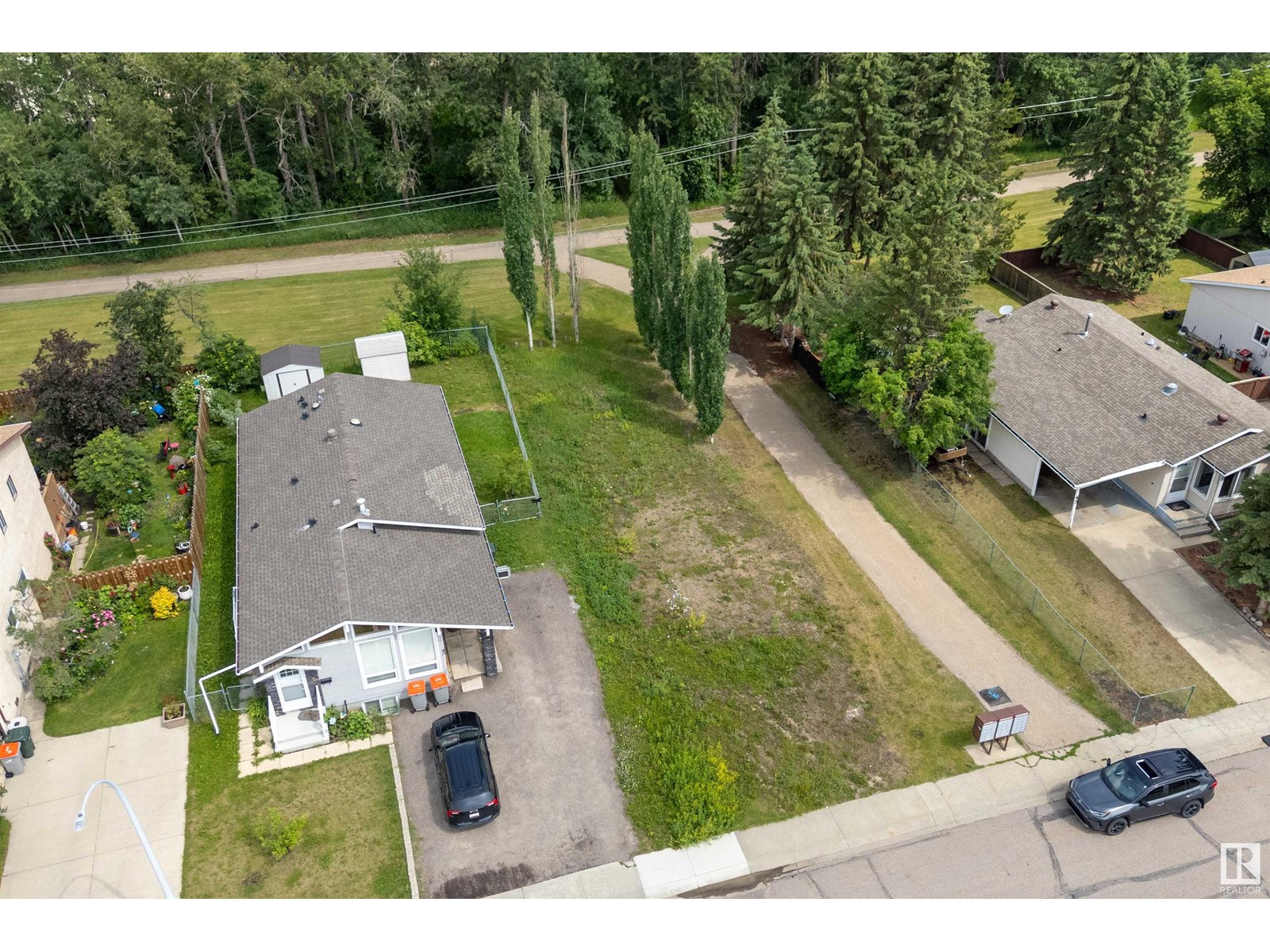 45b Mcnabb Cr, Stony Plain, Alberta  T7Z 1G8 - Photo 2 - E4443343