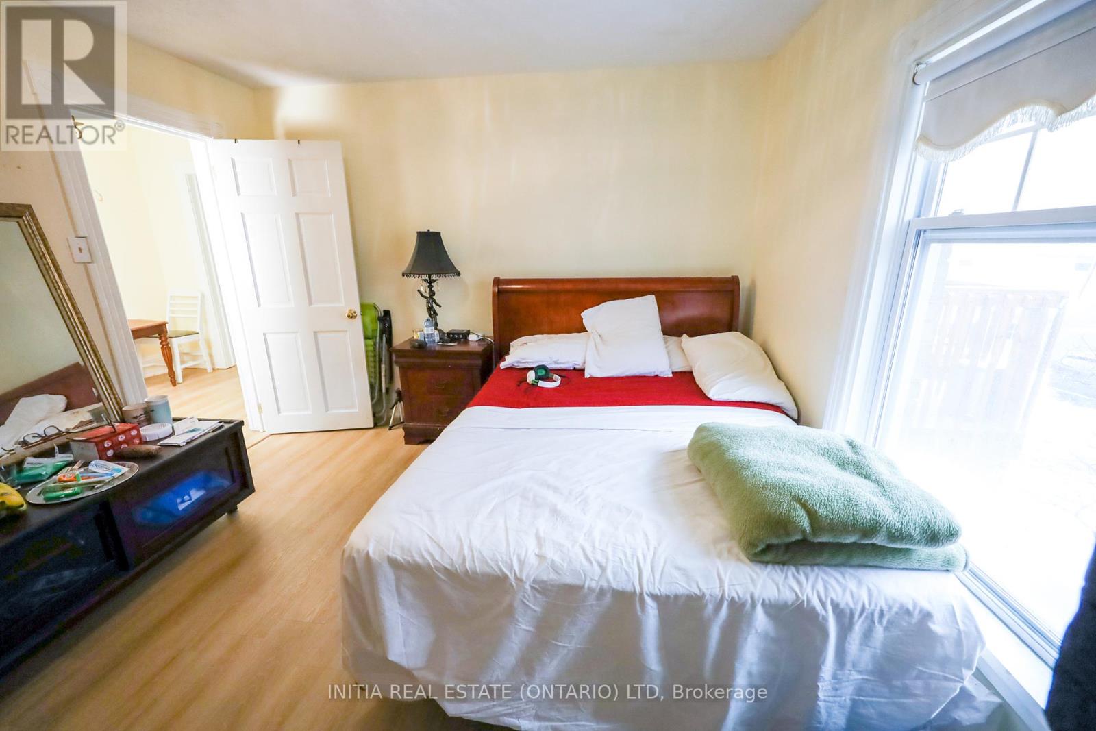 552 Adelaide Street N, London East, Ontario  N6B 3J5 - Photo 25 - X12266365