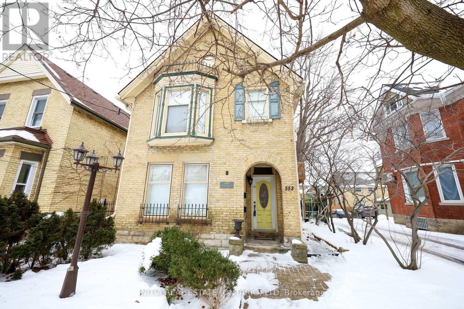 552 Adelaide Street N, London East, Ontario  N6B 3J5 - Photo 3 - X12266365