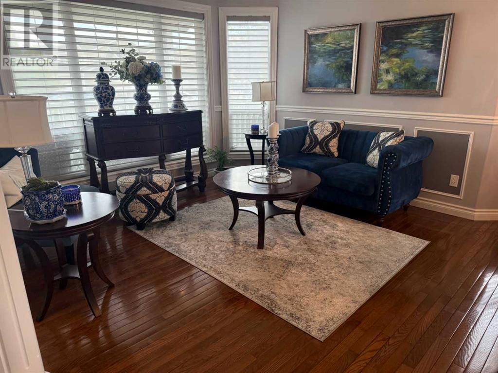 Property at 140 Burton Place image 4