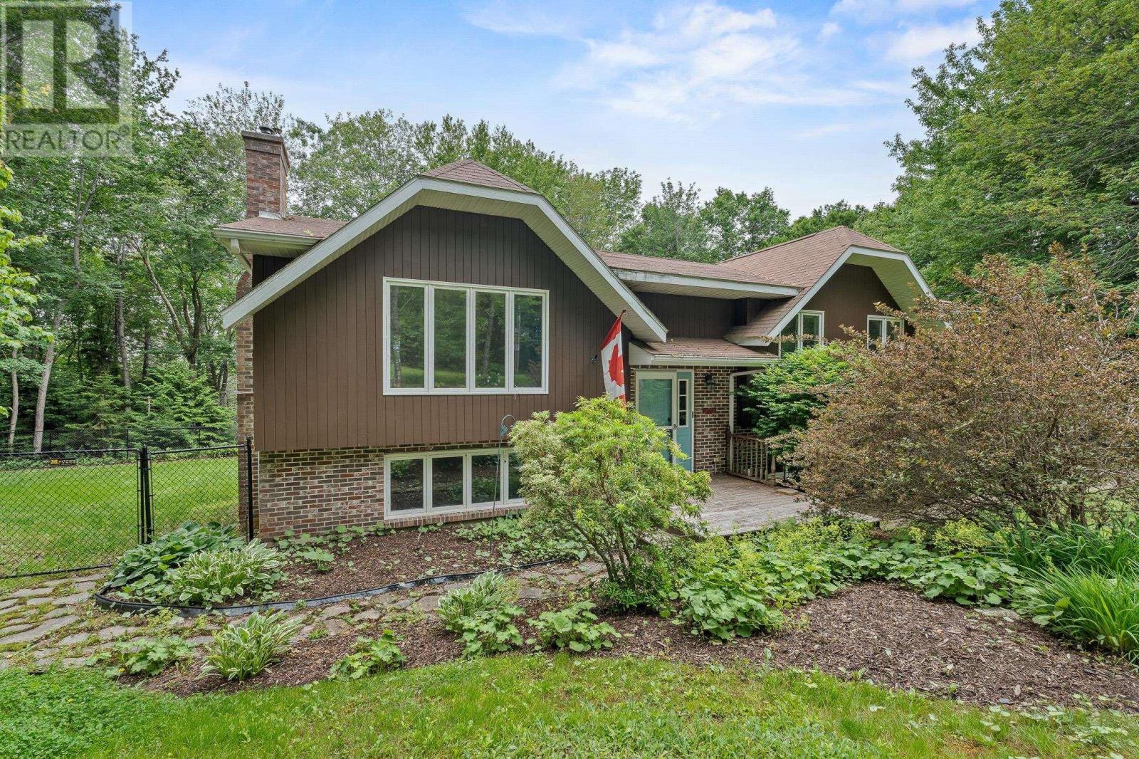 Property at 239 Howe Avenue image 1