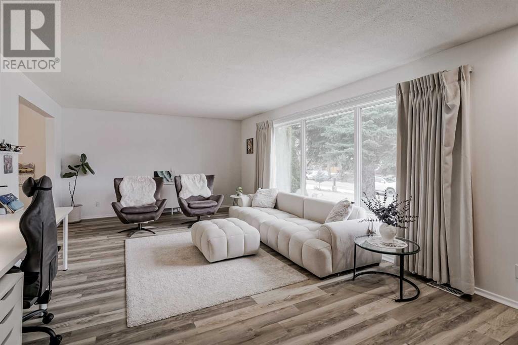 Property at 6737 Livingstone Drive SW image 1