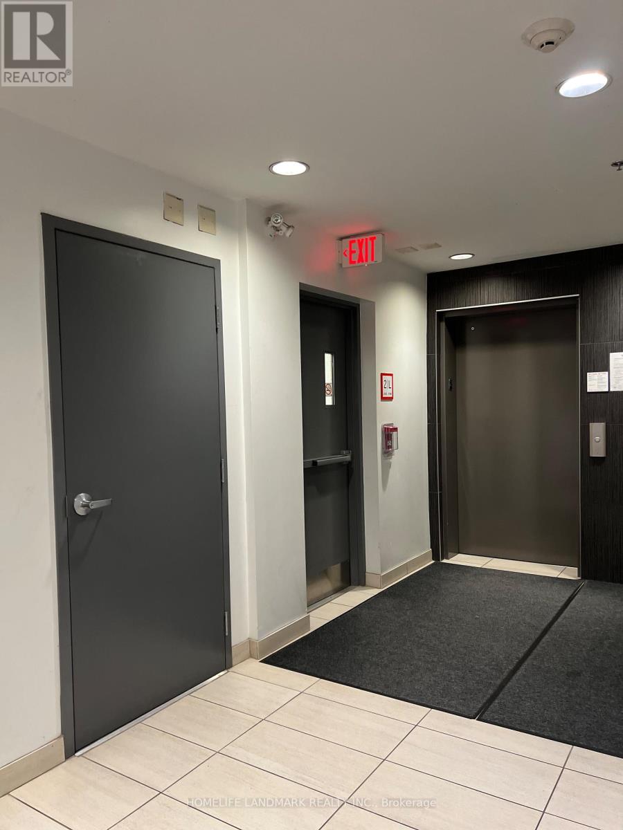 2093 - 28 South Unionville Avenue, Markham, Ontario  L3R 4P9 - Photo 15 - N12266386