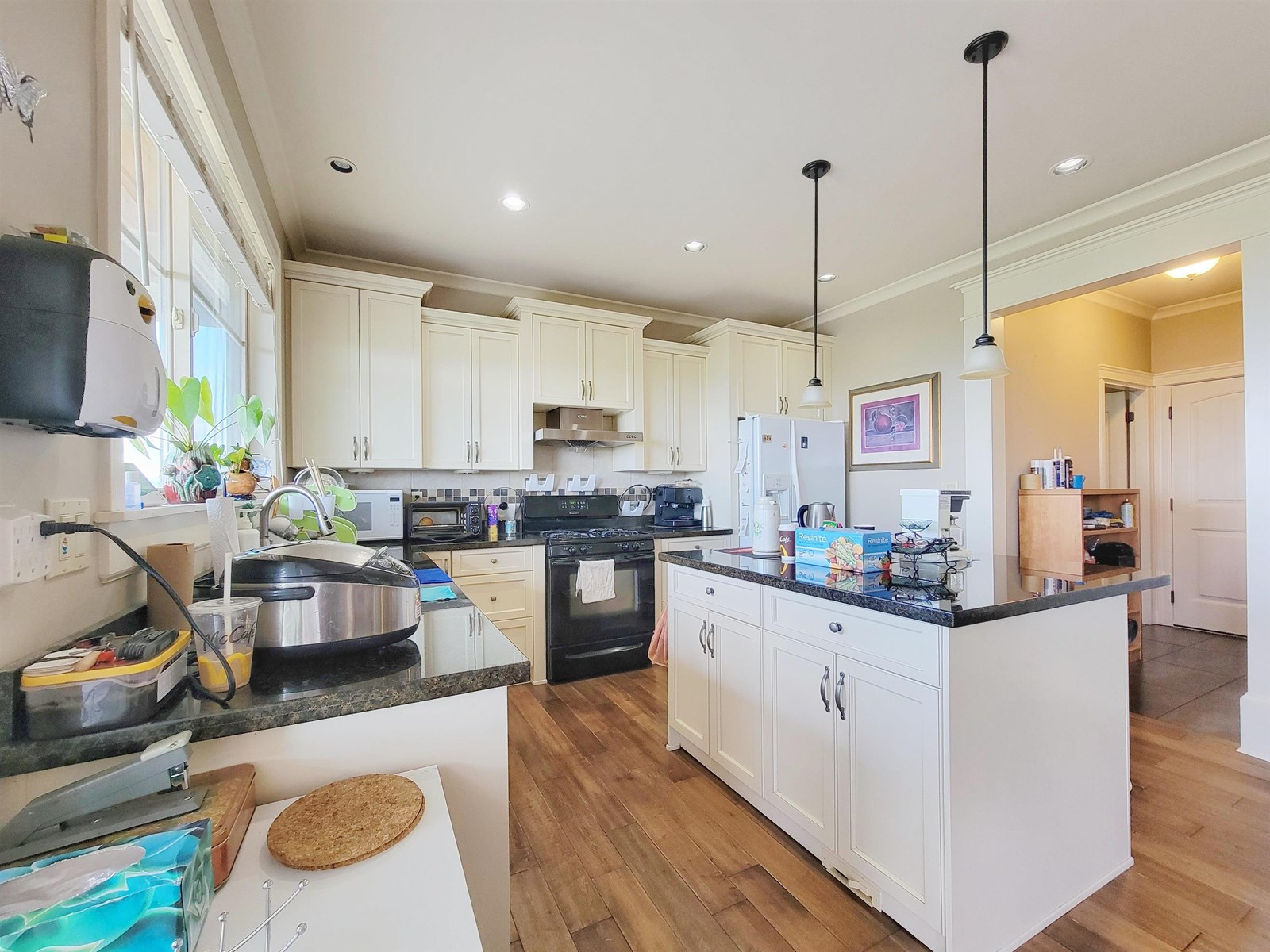 Property at 3493 APPLEWOOD DRIVE image 4