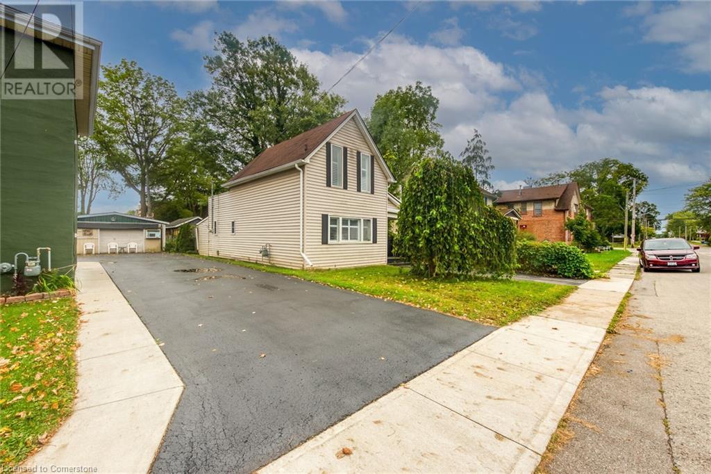 Property at 409 CHURCH Street image 3