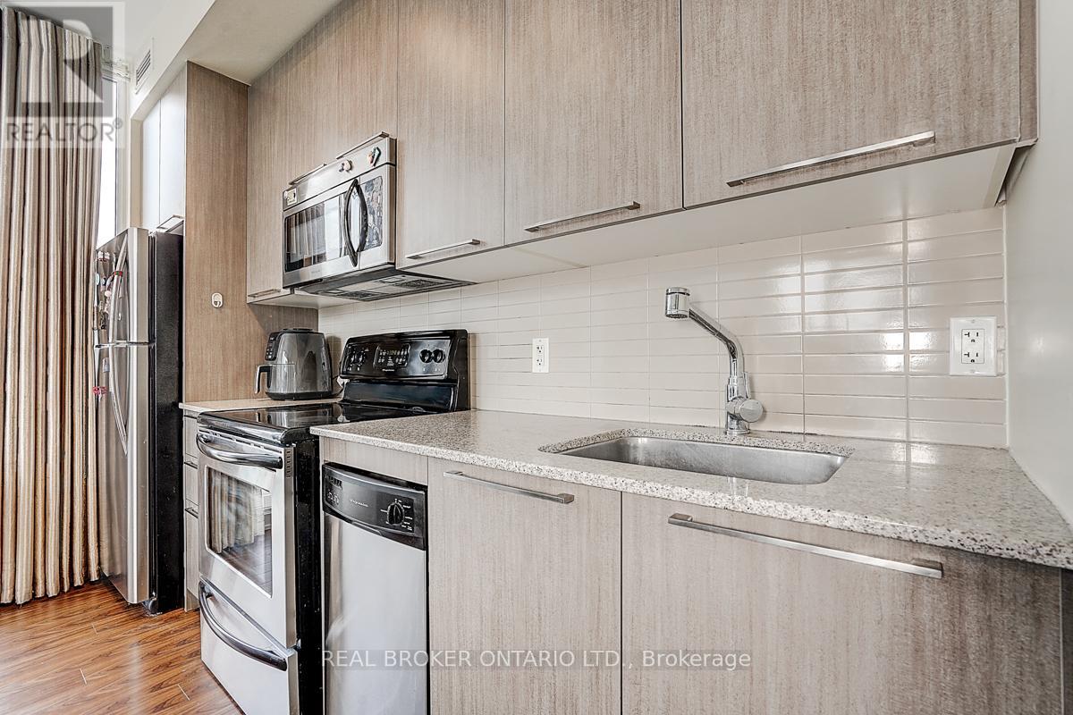 2104 - 23 Sheppard Avenue E, Toronto (Willowdale East), Ontario  M2N 0C8 - Photo 15 - C12266414