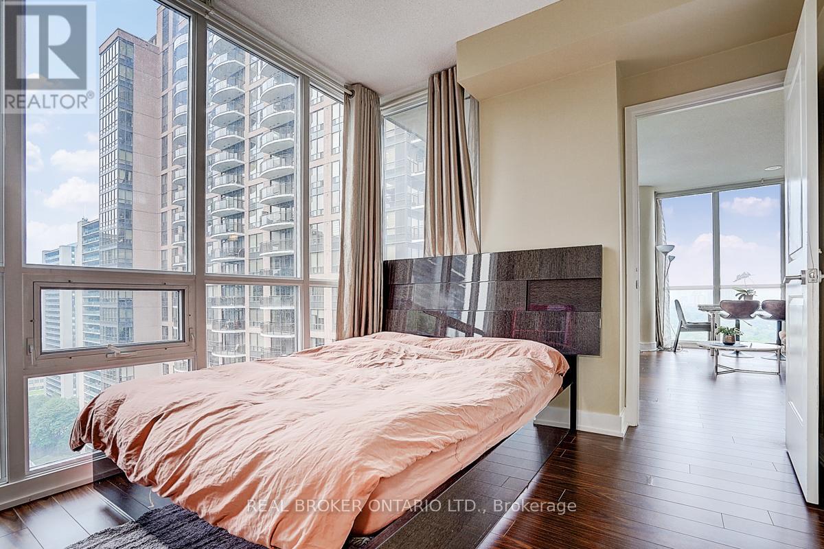 2104 - 23 Sheppard Avenue E, Toronto (Willowdale East), Ontario  M2N 0C8 - Photo 18 - C12266414