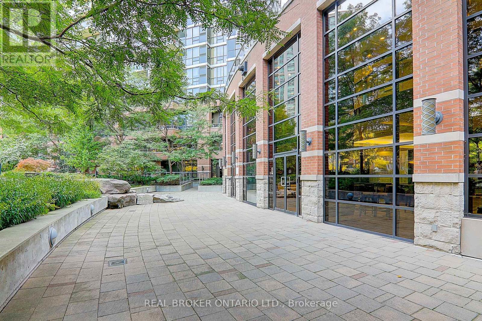 2104 - 23 Sheppard Avenue E, Toronto (Willowdale East), Ontario  M2N 0C8 - Photo 38 - C12266414