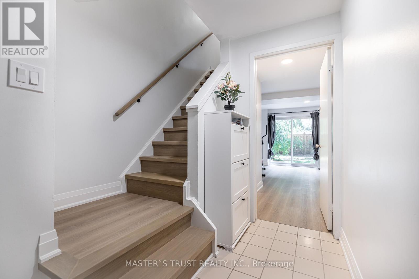 Property at 7 NEBULA STARWAY image 4