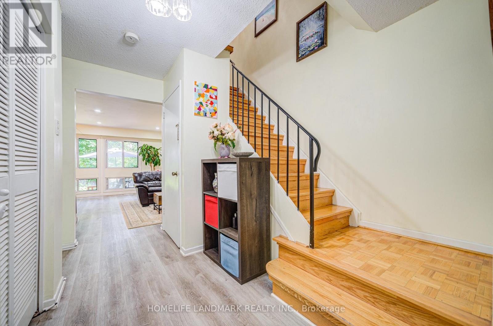 Property at 80 SPIRE HILLWAY image 4